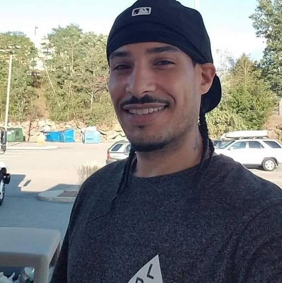 Meet your Posher, Isaac - Picture 1 of 1